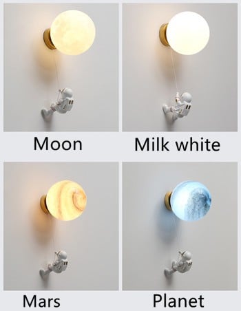 Astronaut Wall Lamp