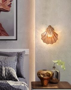 Shell wall light